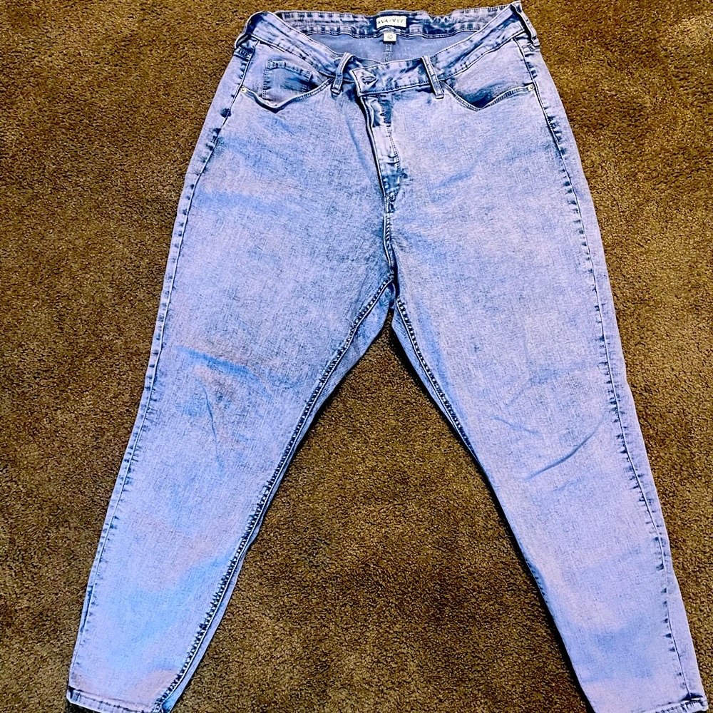 Ava and Viv lavender acid washed jeans 22 plus size